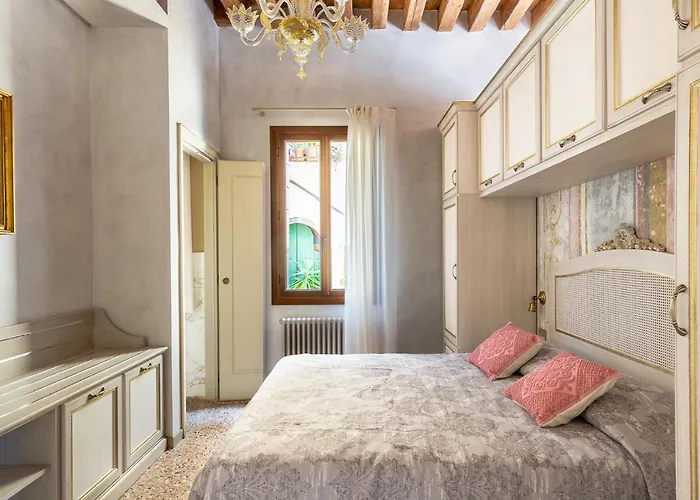 Διαμέρισμα Ca' Cappello 1 With Canal View *